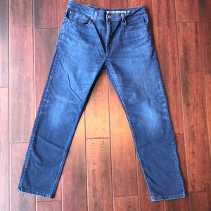 Levis 502 performance jeans. 36x32 dark blue.